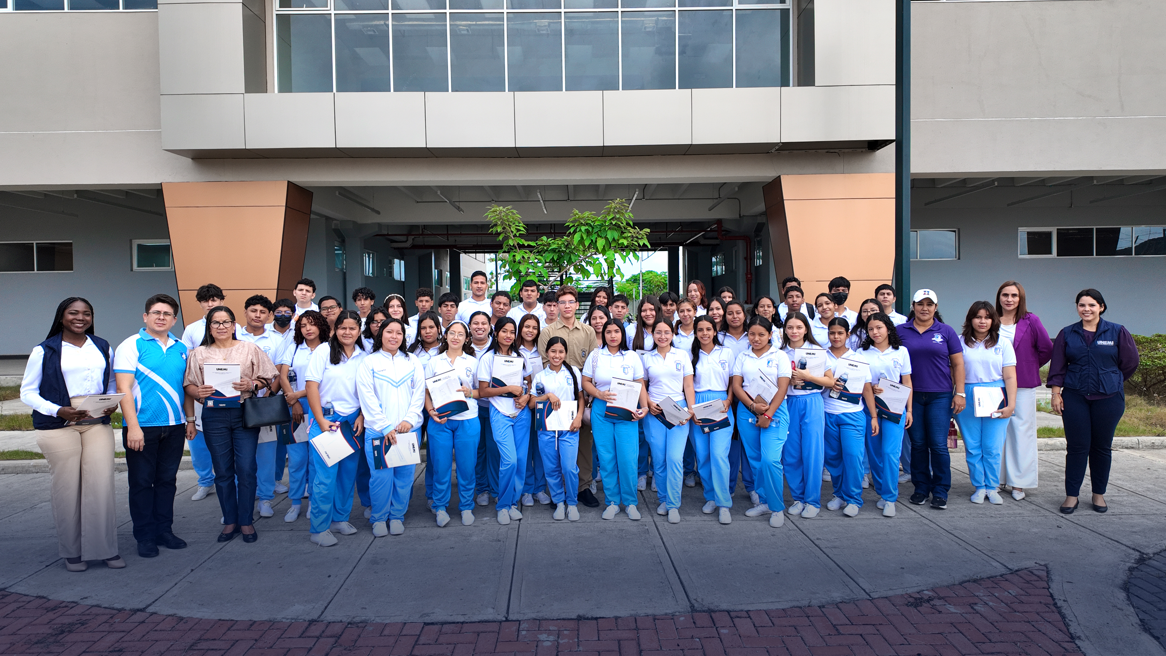 Visitas Guiadas - Unidades Educativas Bachillerato