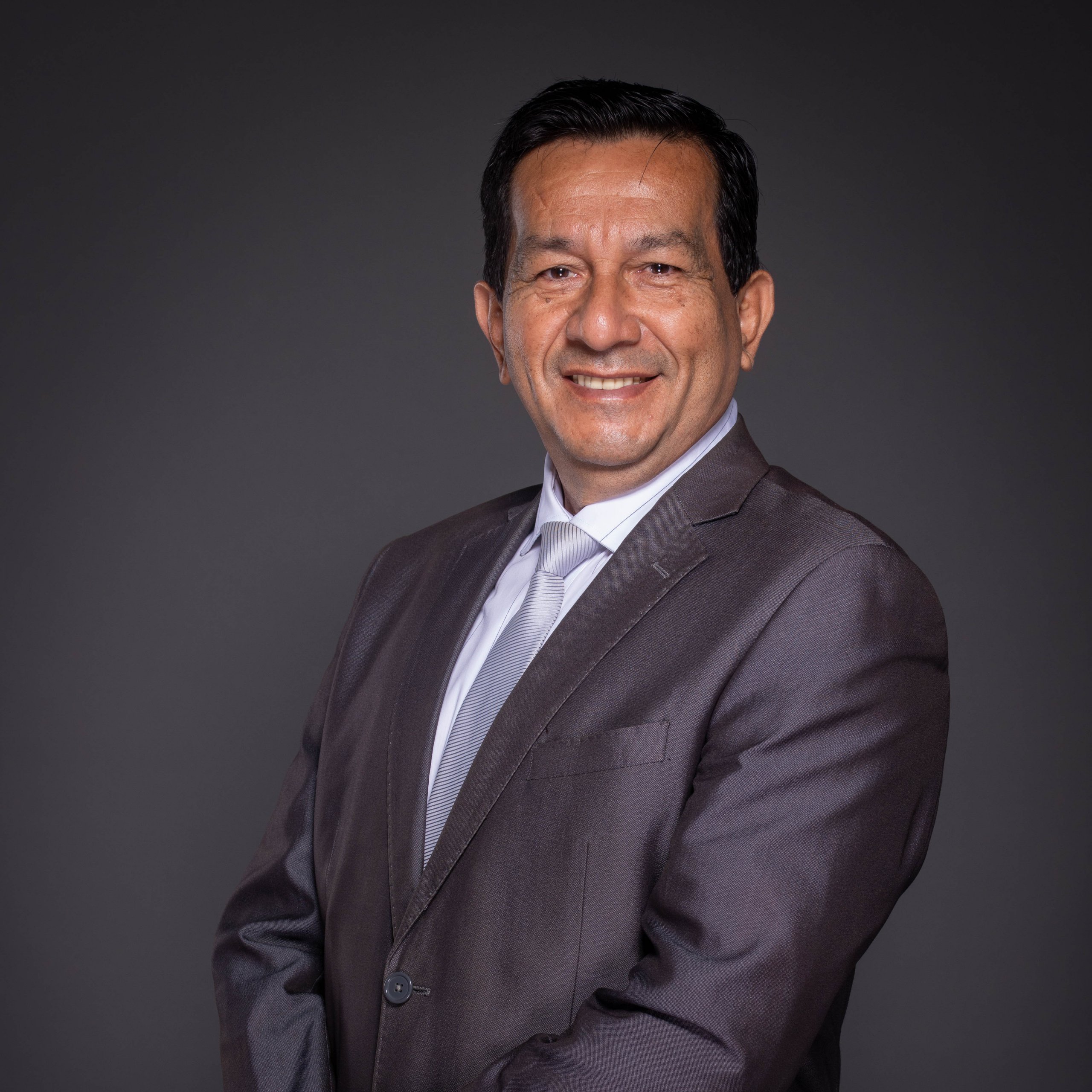 Ph. D. Walter Loor Briones