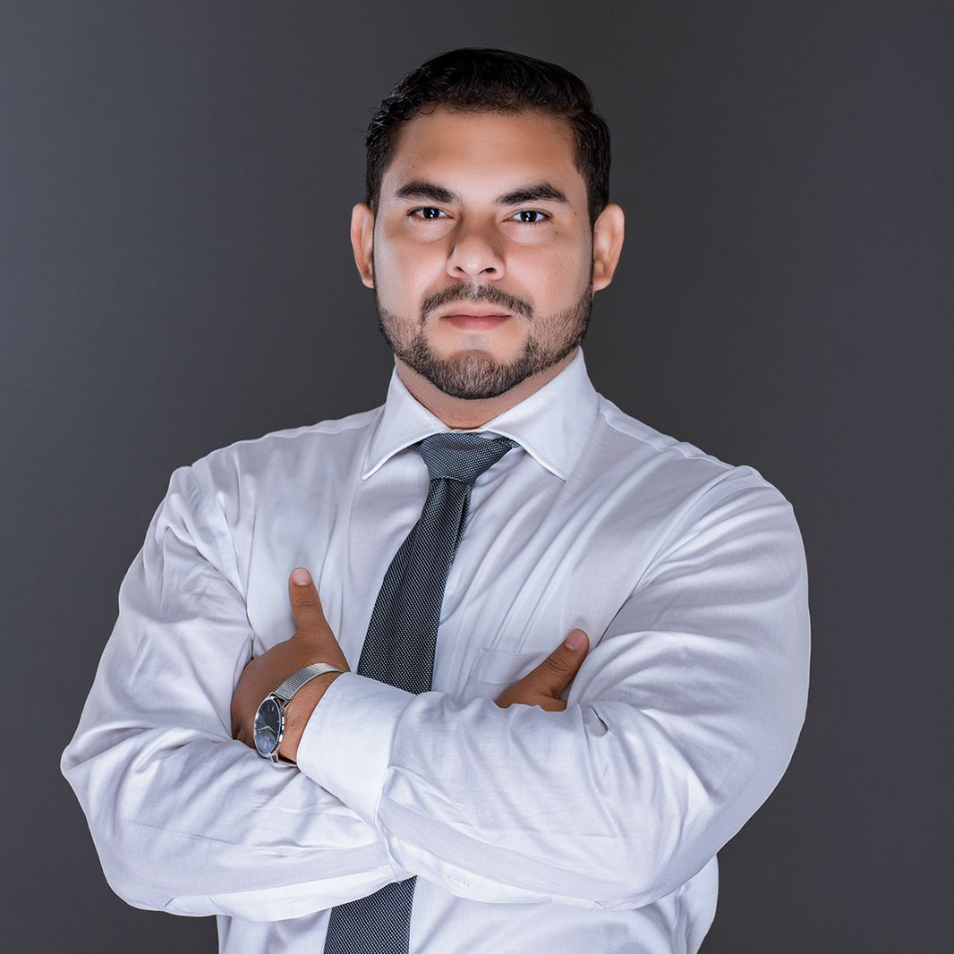 Ph. D. Paolo Fabre Merchán